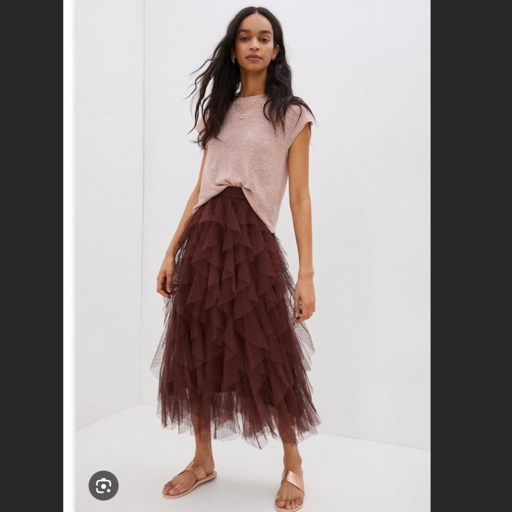 NWT Women's Anthropologie Tesia Ruffled Tulle Midi Skirt - Size medium. Chocolat